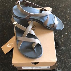 OluKai Upena Sandal
